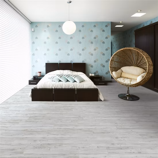 목제 곡물 PVC Lvt 비닐 판자 도와 접착제 없음 느슨한 위치 마루